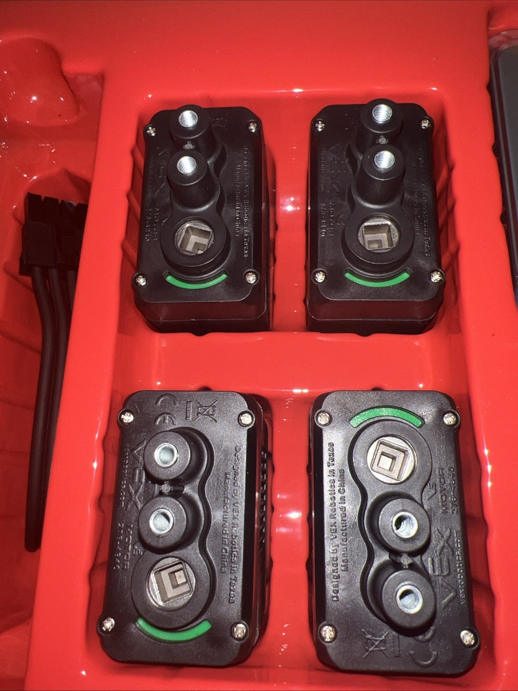 VEX V5 Upgrade Kit 276-4810, Brain, Battery, 4 Motors, Cables, New